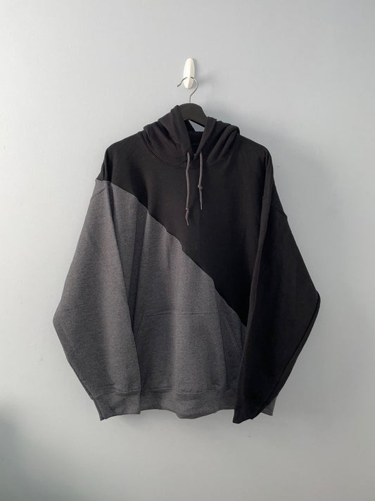 Gri ve siyah kapüşonlu oversize sweat hoodie